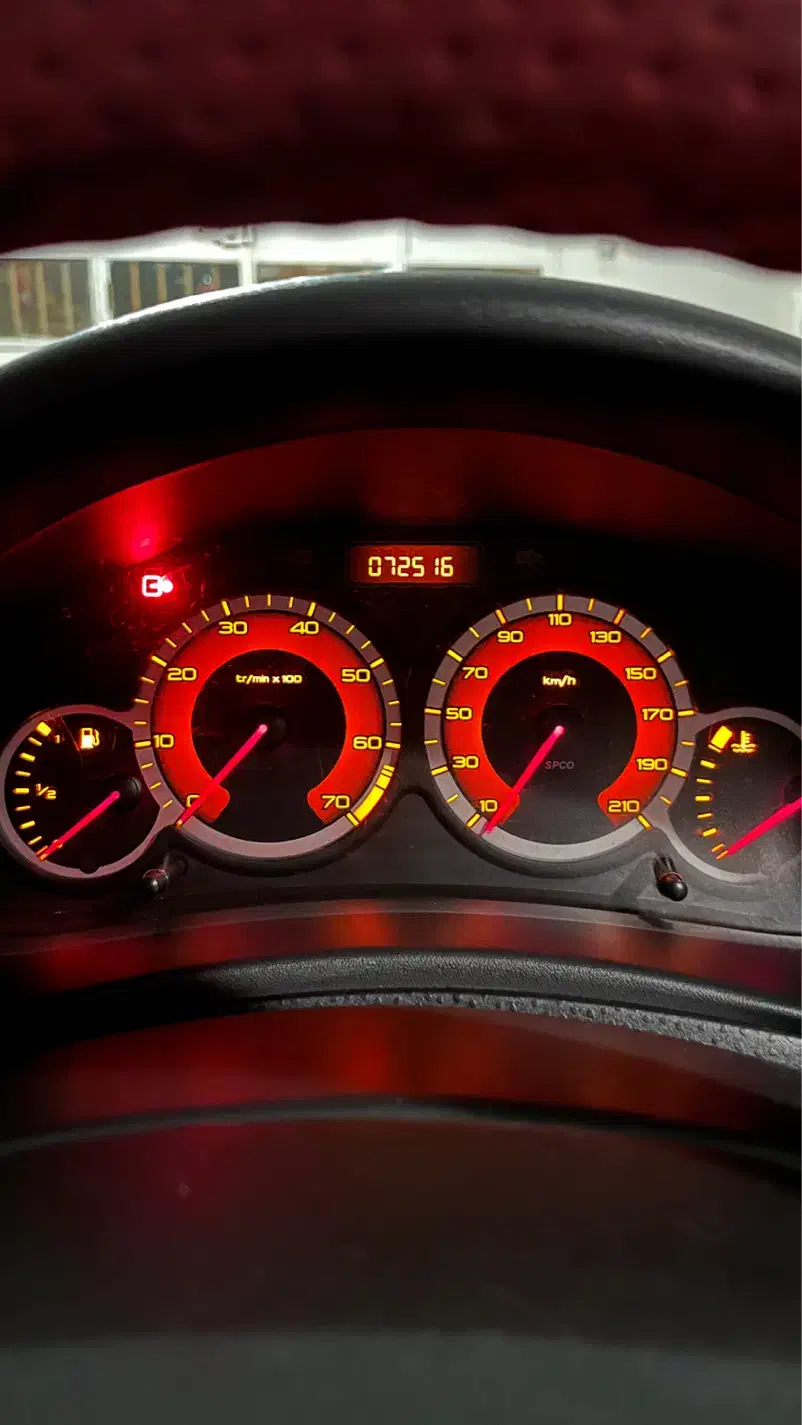 رانا مدل ۹۸|خودرو سواری و وانت|اراک, |دیوار