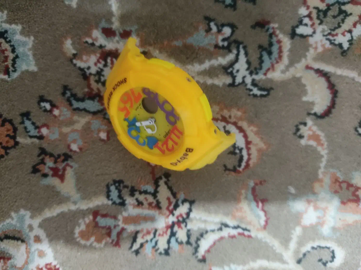 ساعت|اسباب‌‌بازی|کرج, بنیاد|دیوار