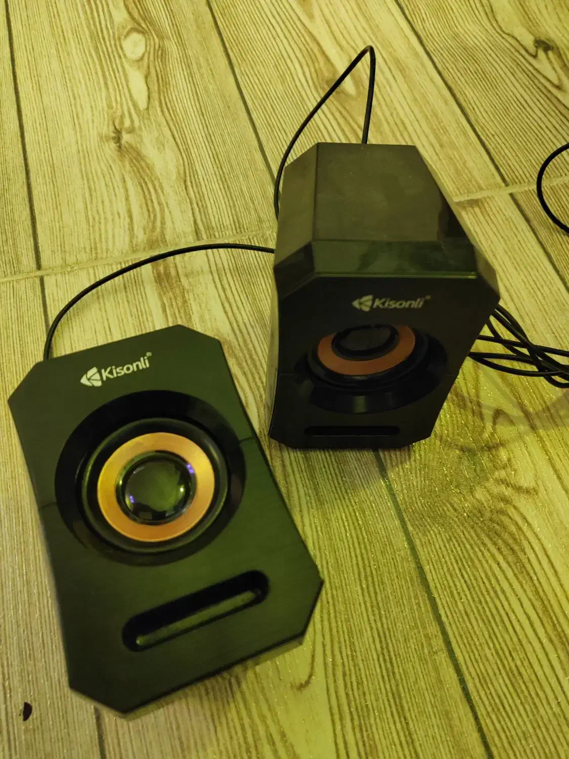 اسپیکر Kisonli|پخش‌کننده همراه|یاسوج, |دیوار