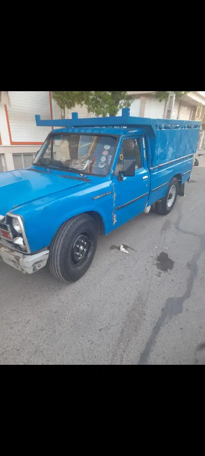 نیسان مدل ۸۲|خودرو سواری و وانت|قم, شاه ابراهیم|دیوار