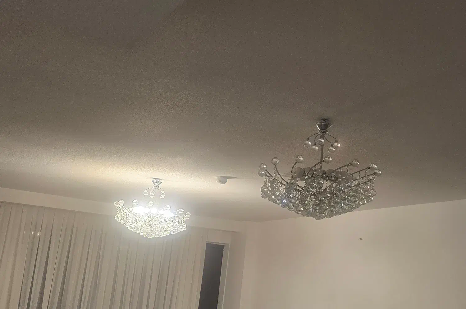 لوستر|لوستر و چراغ آویز|شیراز, کوی وحدت|دیوار