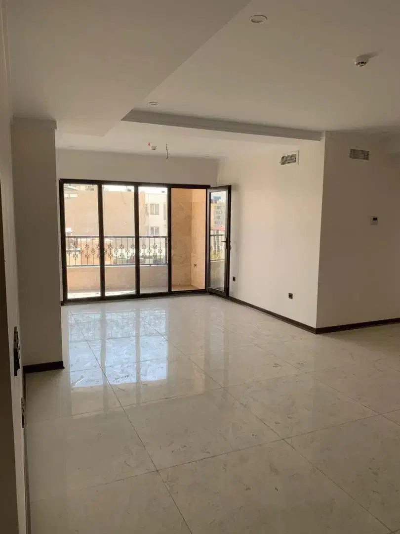 اجاره توانیر نظامی گنجوی 110متر 2 خواب کلید نخورده