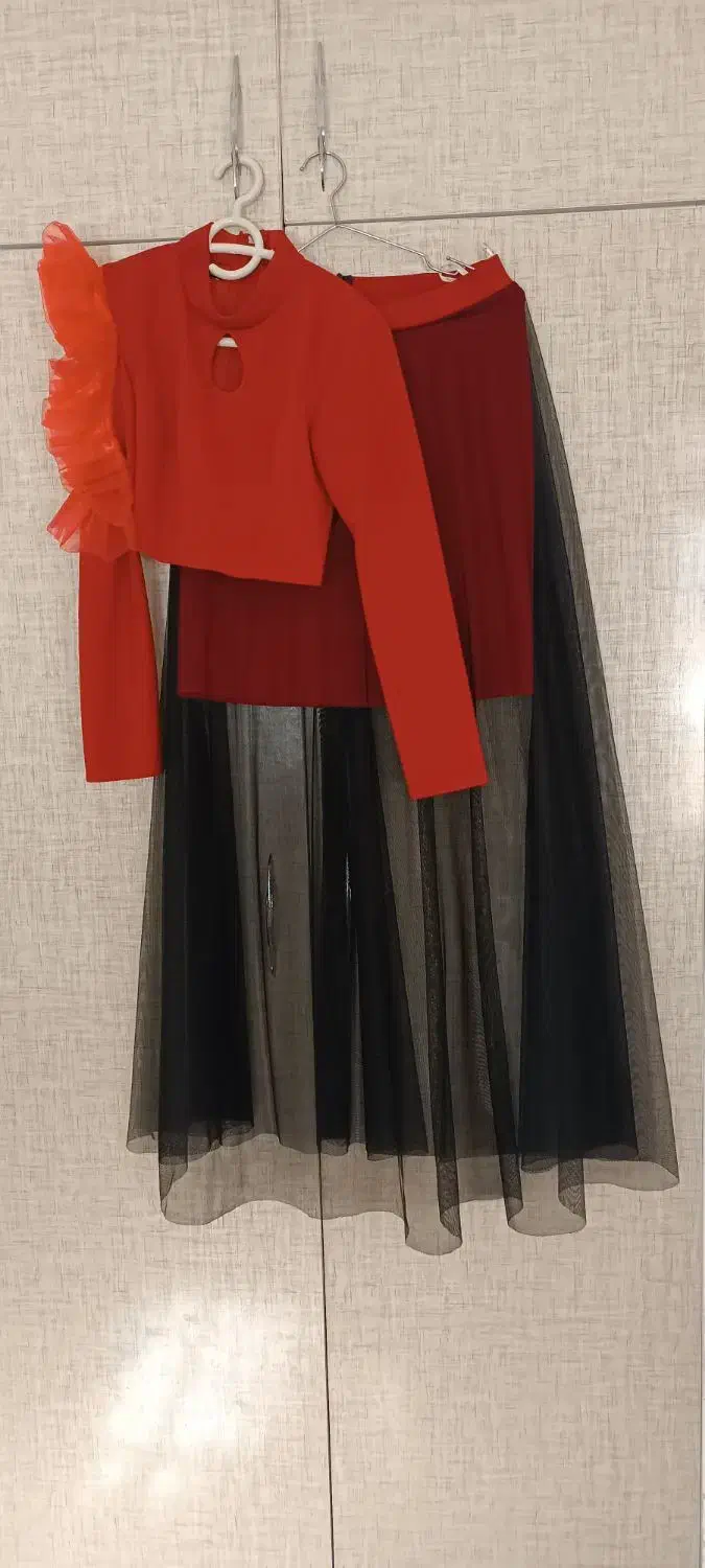 لباس مجلسی|لباس|شیروان (خراسان), |دیوار