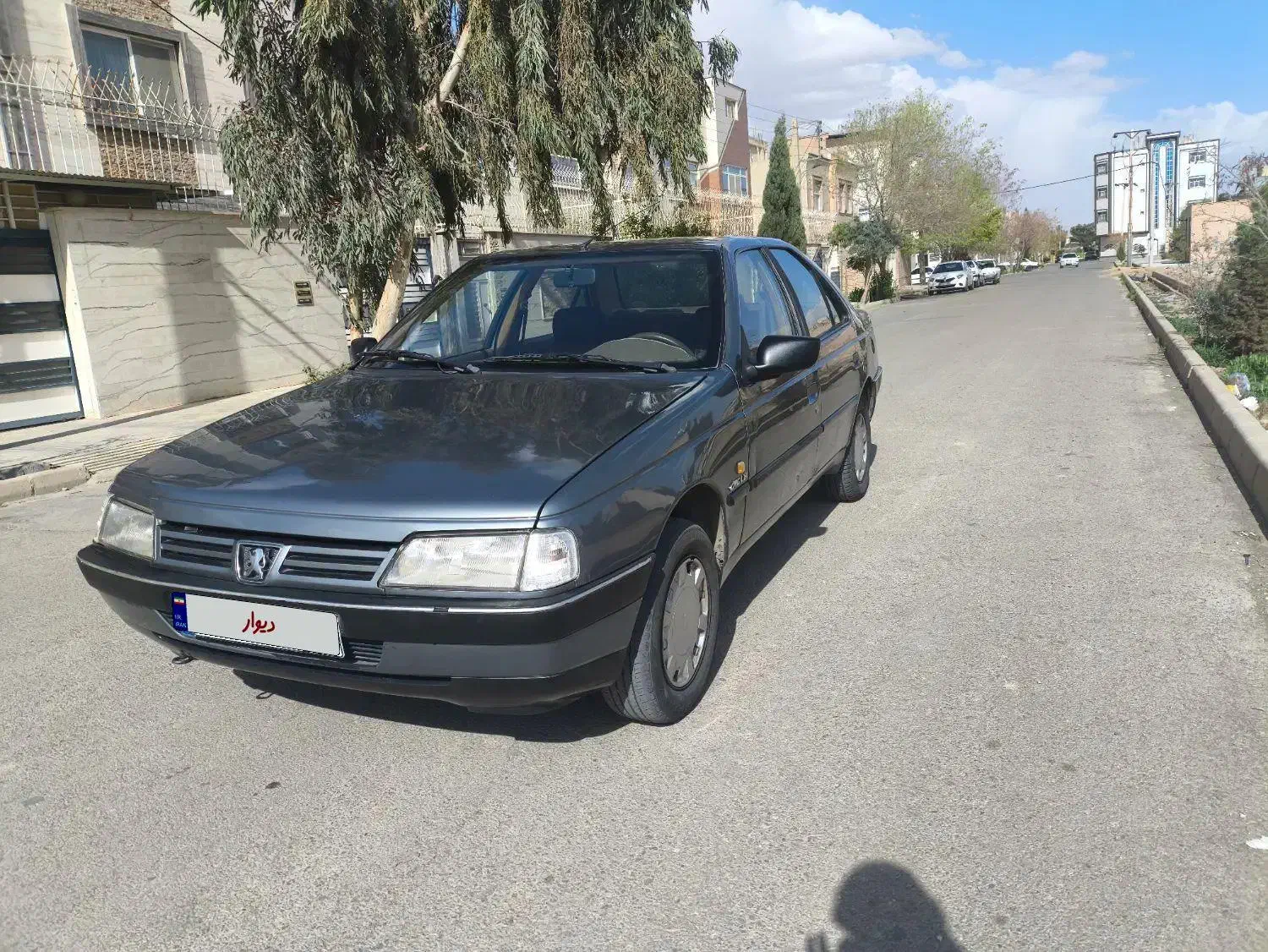 فروش فوری|خودرو سواری و وانت|شاهینشهر, خبرنگار|دیوار