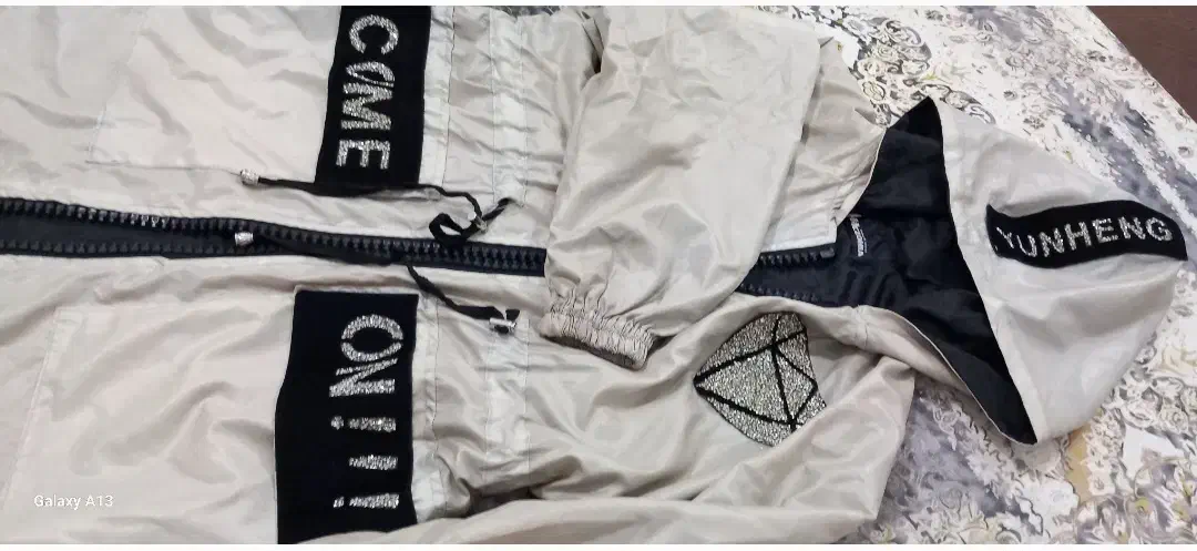 بارانی کارشده|لباس|زنجان, |دیوار