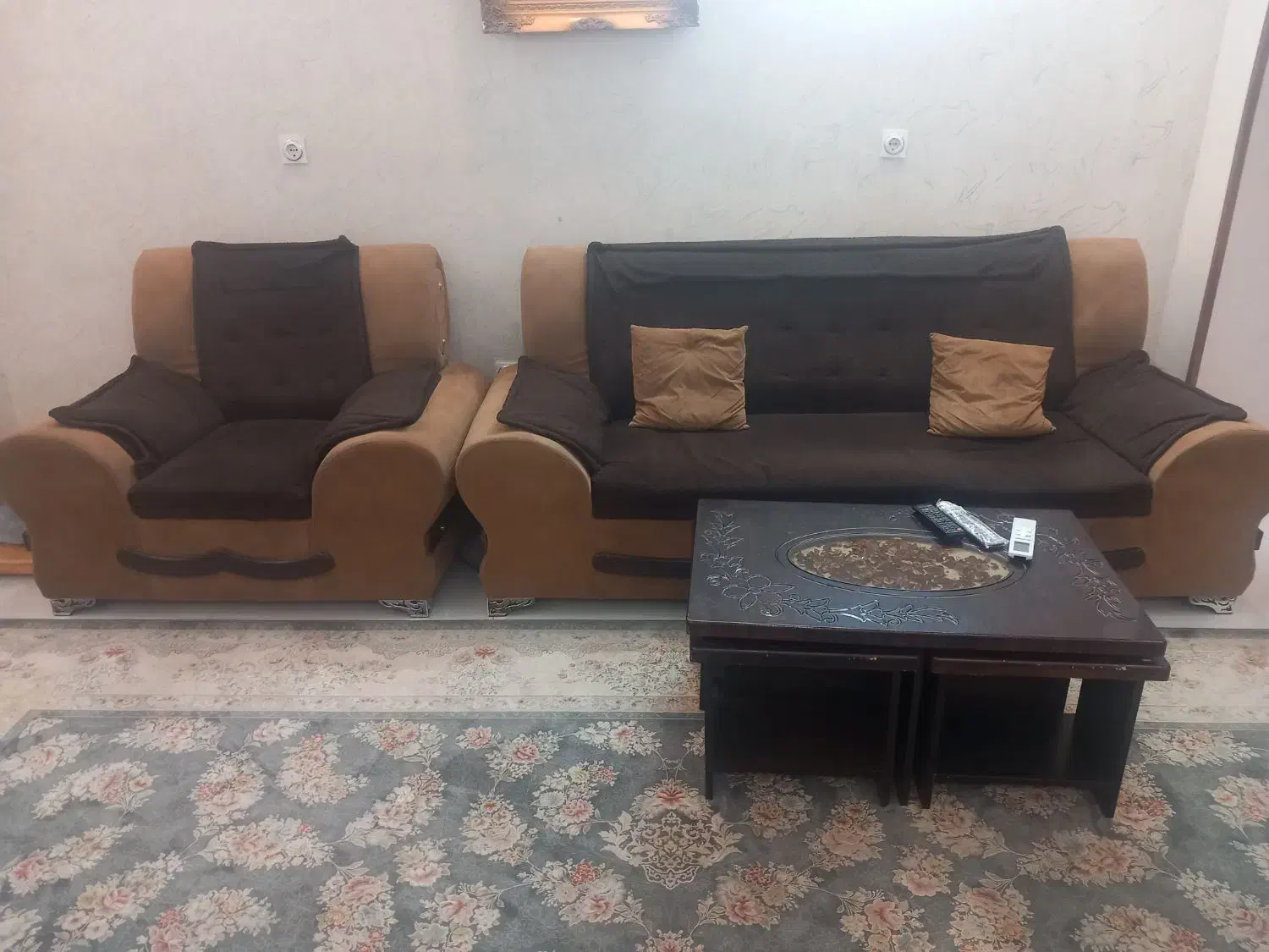 یک دست مبل ۷ نفره کارکرده|مبلمان خانگی و میز عسلی|نجفآباد, ویلاشهر|دیوار