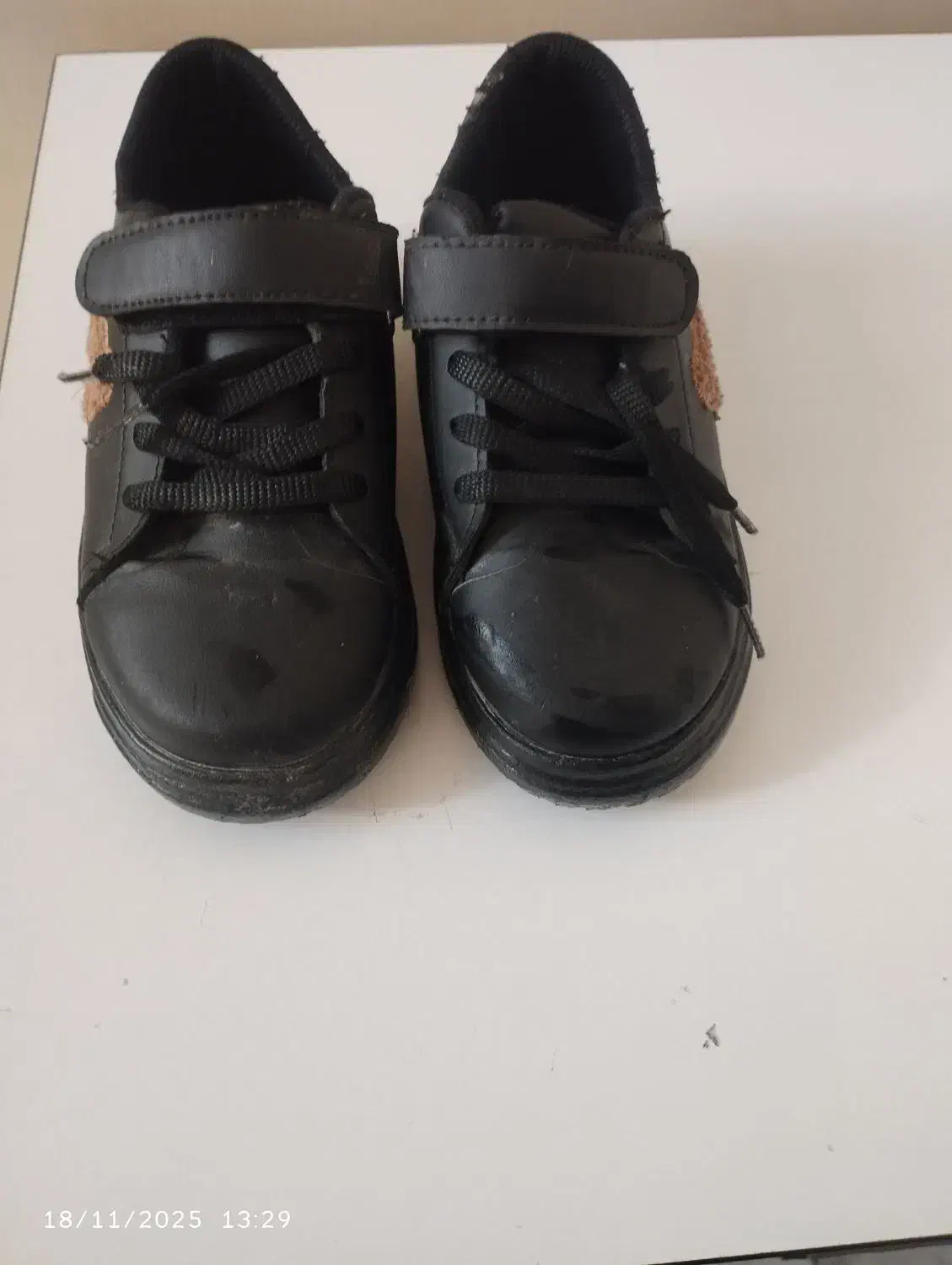 کفش|کفش و لباس بچه|مشهد, ایثارگران|دیوار