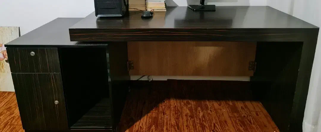 میز کامپیوتر|میز تحریر و کامپیوتر|شیروان (خراسان), |دیوار