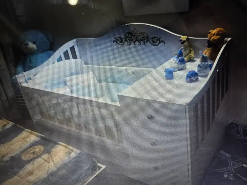 تخت خواب کودک جداشونده|تخت و صندلی بچه|اردبیل, |دیوار