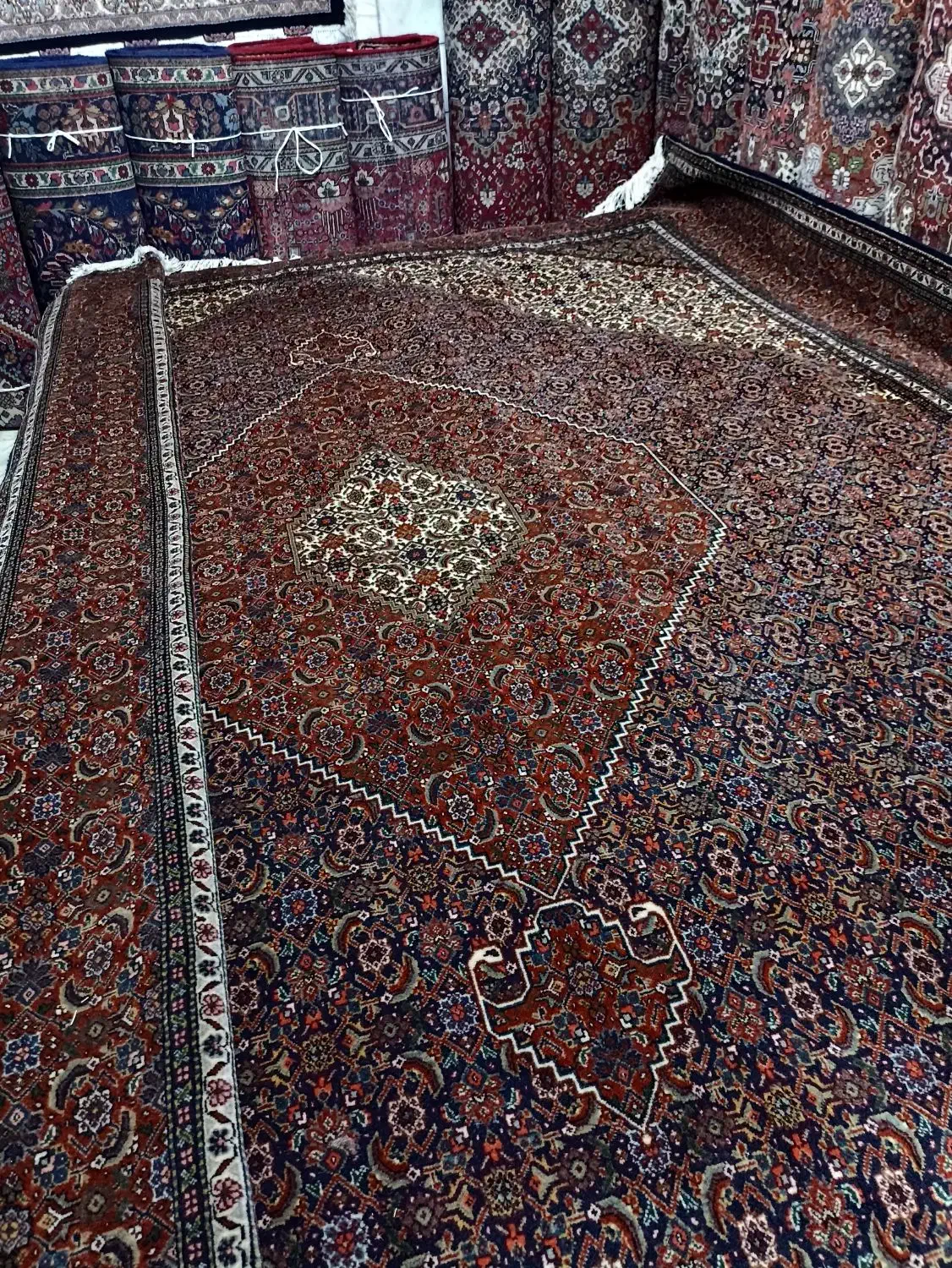 12متری استاد بافت قدیم40رج طرح ماهی خوی|فرش|خوی, |دیوار