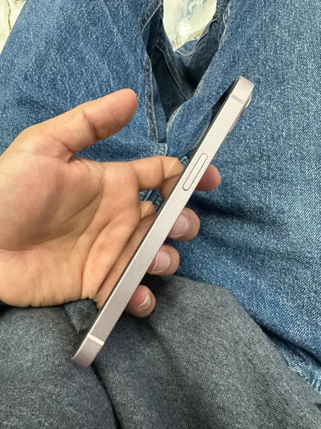 ایفون ۱۳ نرمال|موبایل|زاهدان, |دیوار