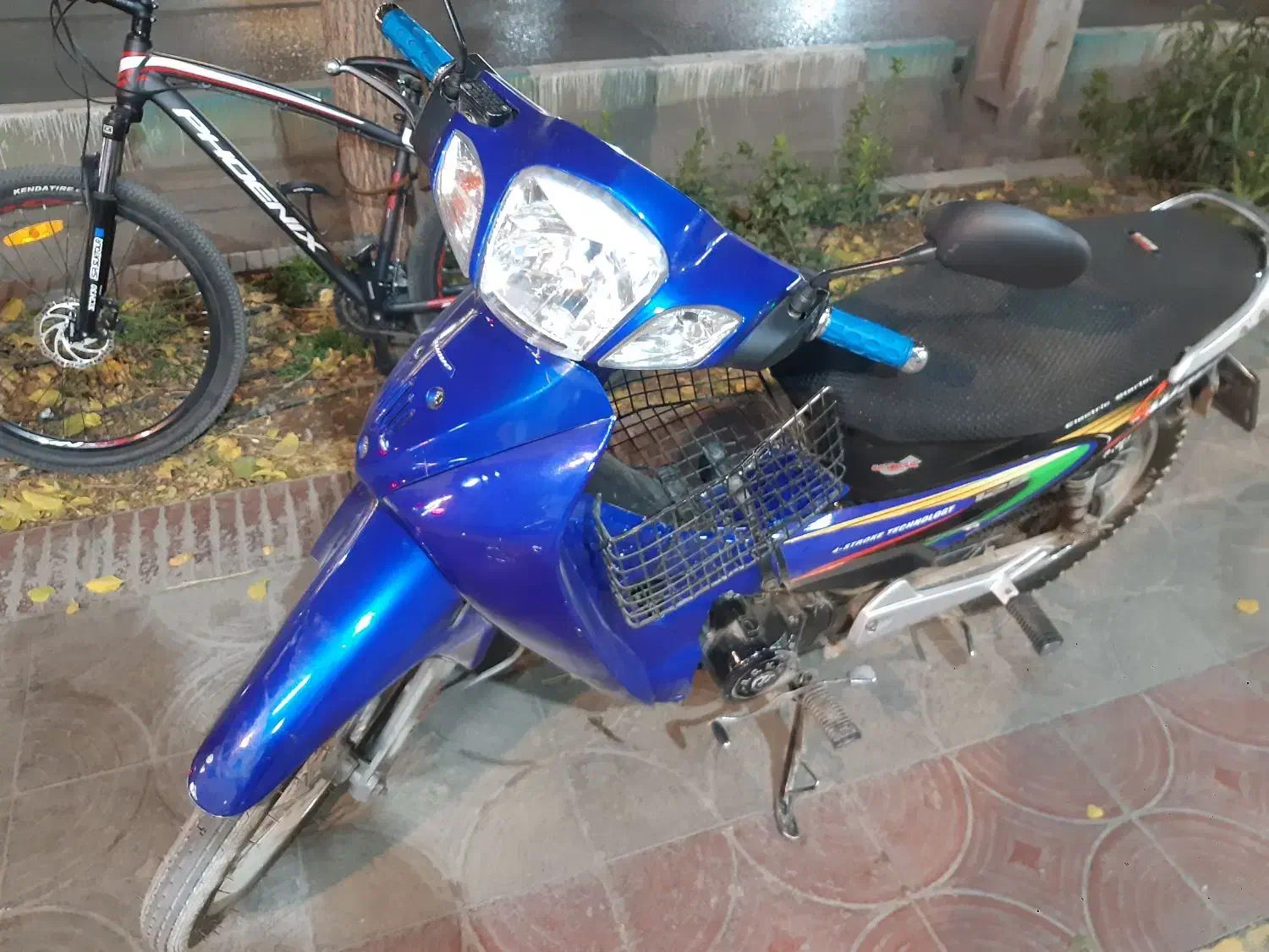 موتور بی کلاچ معاوضه با هندا|موتورسیکلت|نجفآباد, امیرکبیر|دیوار