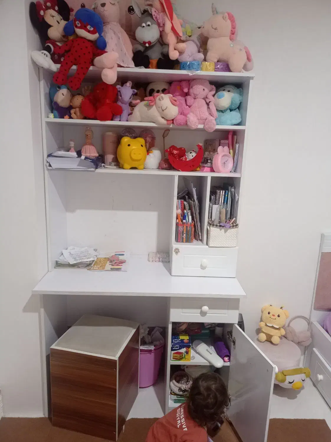 میز تحریر سالم|میز تحریر و کامپیوتر|گرگان, |دیوار