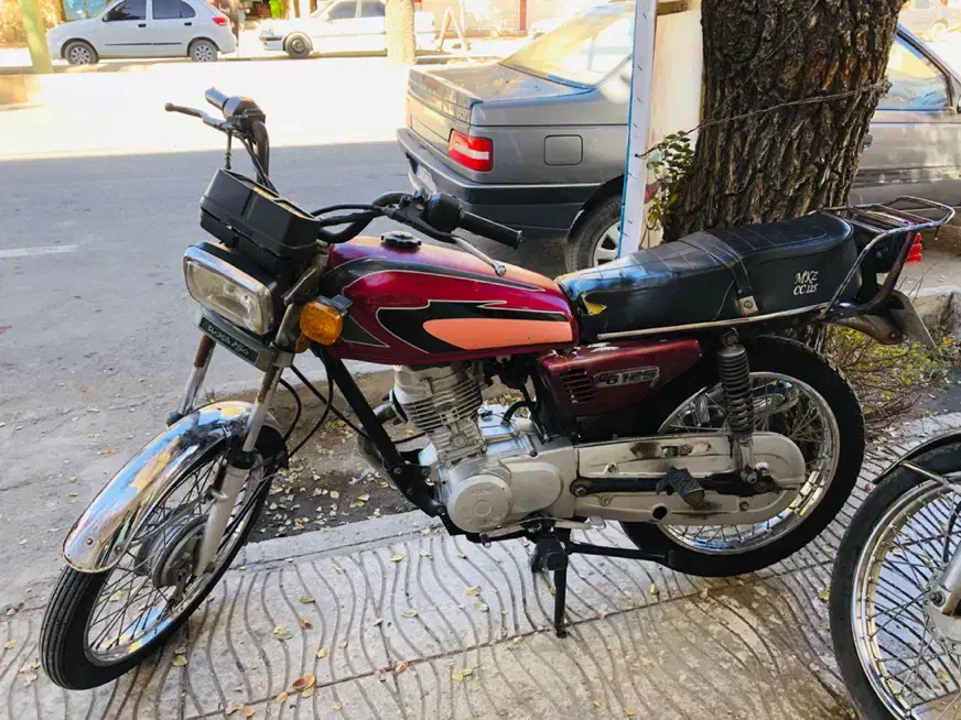 موتور۱۲۵فروشی زیرپای عالی|موتورسیکلت|بافت, |دیوار