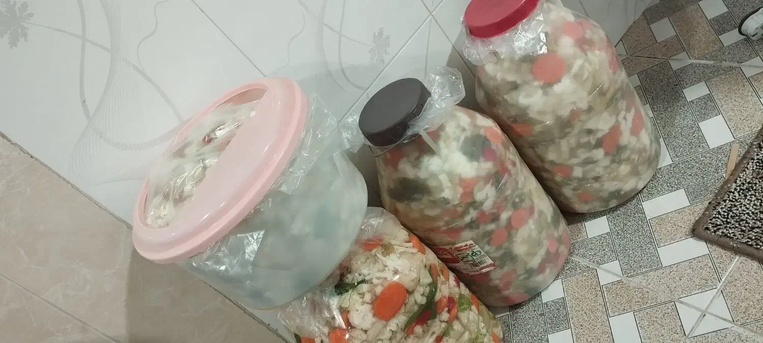 ترشیجات|خوردنی و آشامیدنی|آرمرده, |دیوار