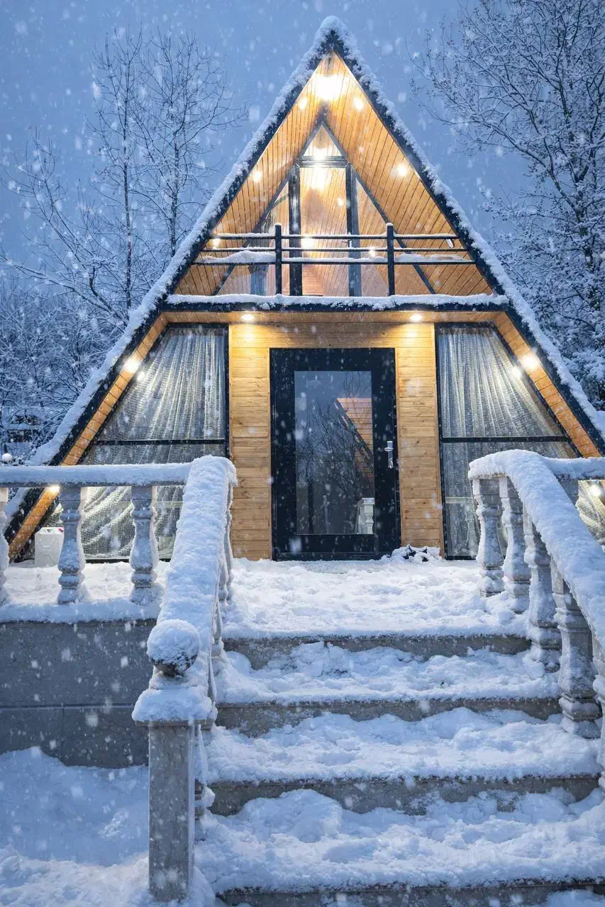 ویلا سویسی کومال|اجارهٔ کوتاه‌مدت ویلا و باغ|احمدسرگوراب, |دیوار