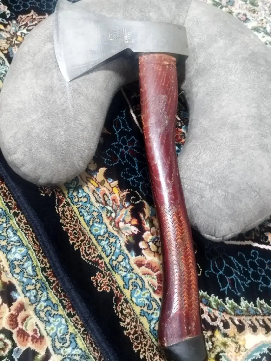 تبر طبیعت گردی|کلکسیون و سرگرمی|ربط, |دیوار