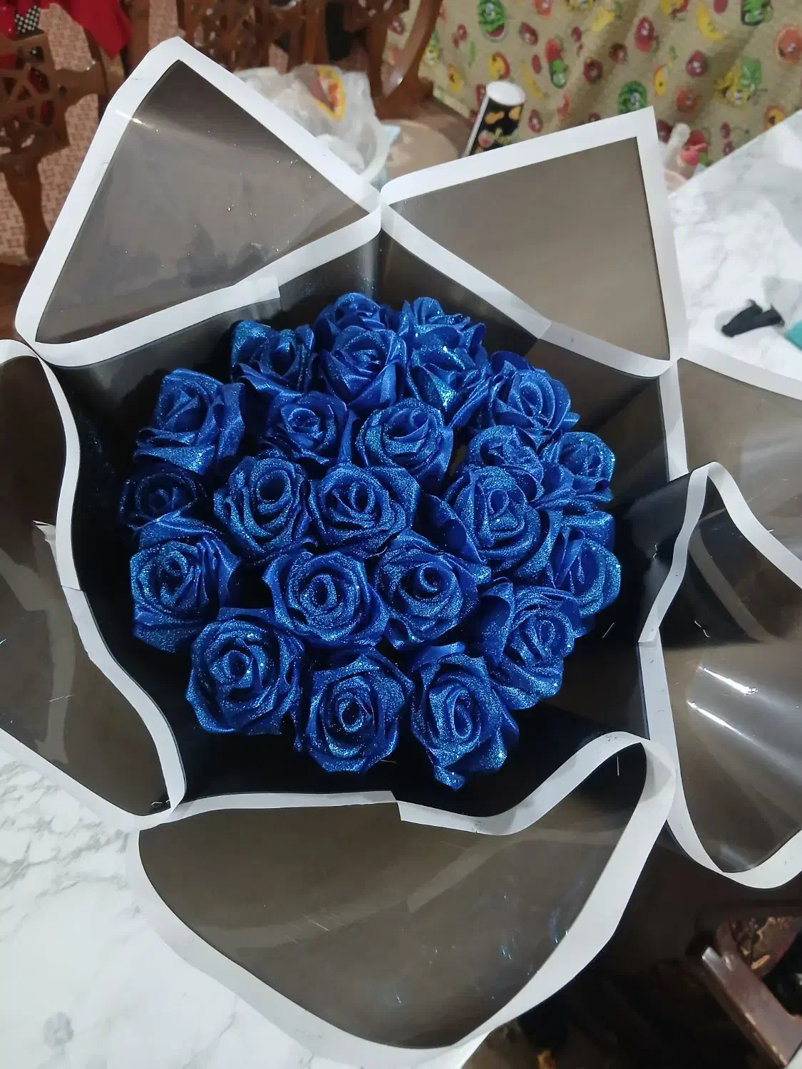 دسته گل زیبا|گل مصنوعی|نکا, |دیوار