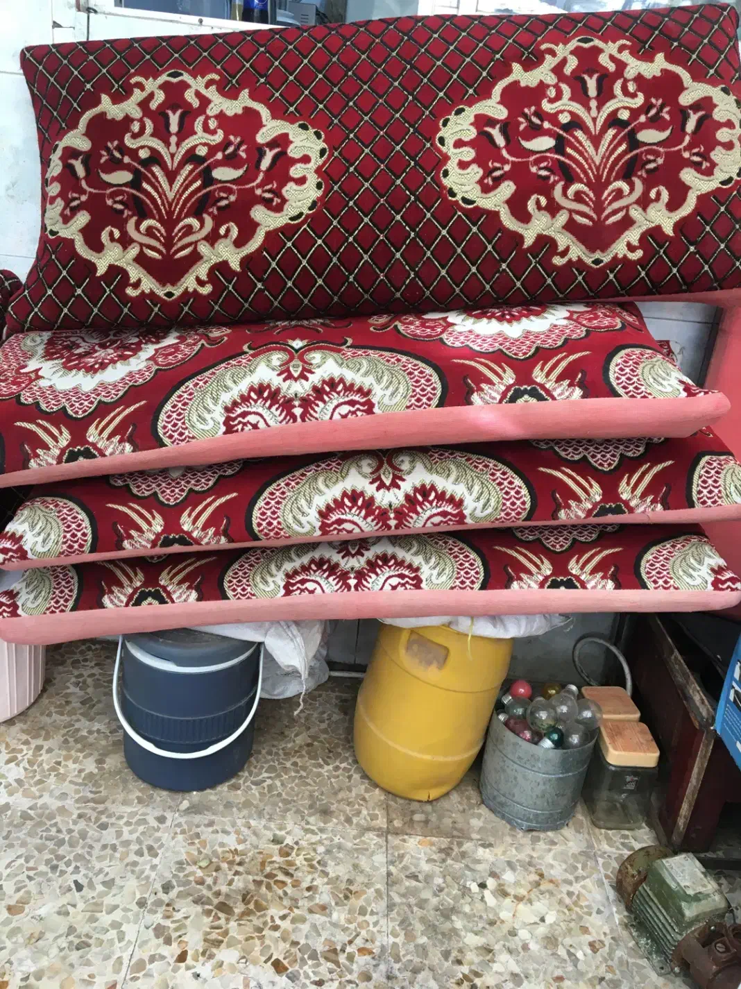 پشتی دیواری سالم|پشتی|لاهیجان, گلستان|دیوار