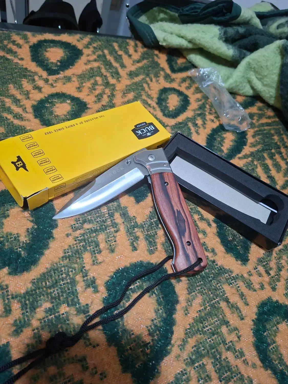 چاقو|کوهنوردی و کمپینگ|رودهن, |دیوار