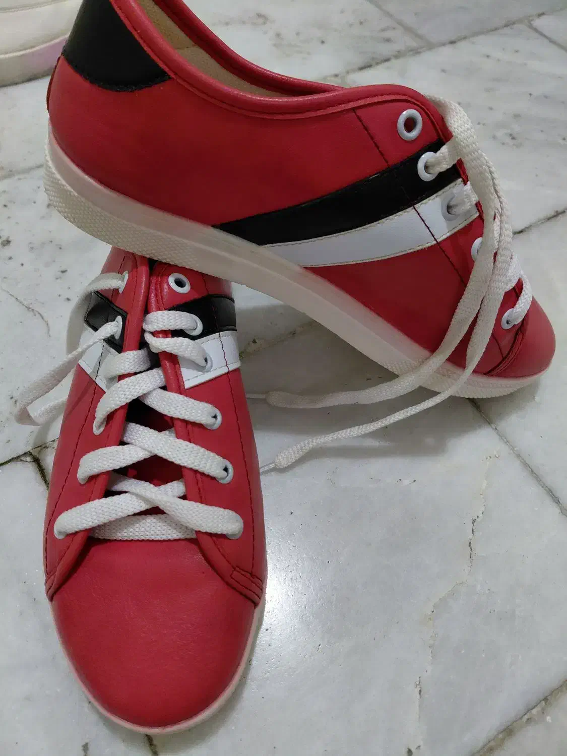 کفش نو وکار کرده|کیف، کفش، کمربند|مراغه, |دیوار