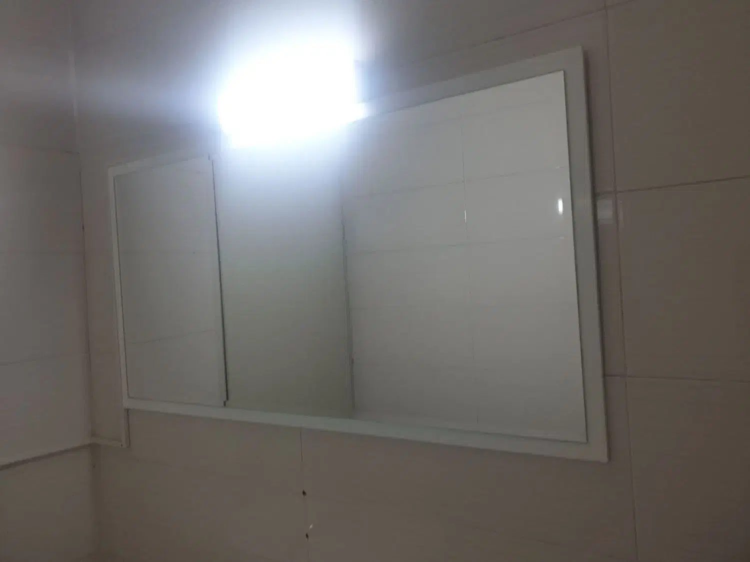 روشویی|لوازم سرویس بهداشتی|سنندج, |دیوار