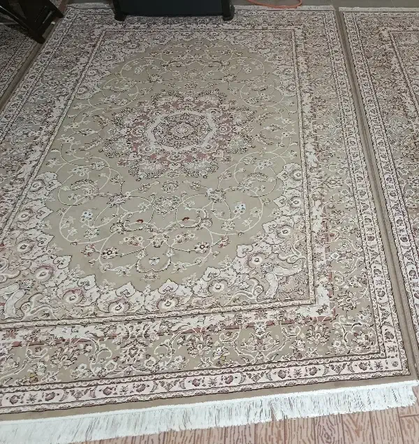 ۵ تخته فرش شش متری گردویی|فرش|کامیاران, |دیوار