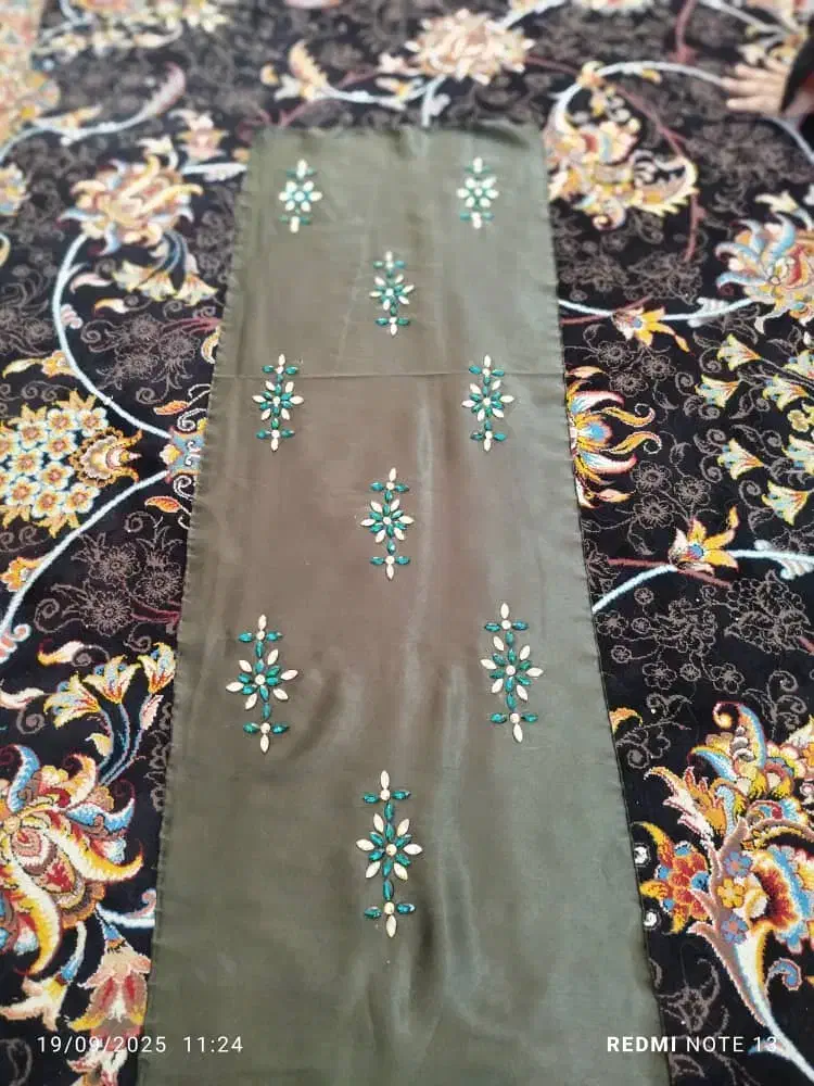 خیاط زاهدانی|لباس|ریگان, |دیوار
