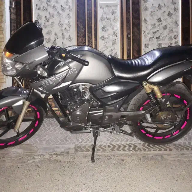 آپاچی|موتورسیکلت|سمنان, |دیوار