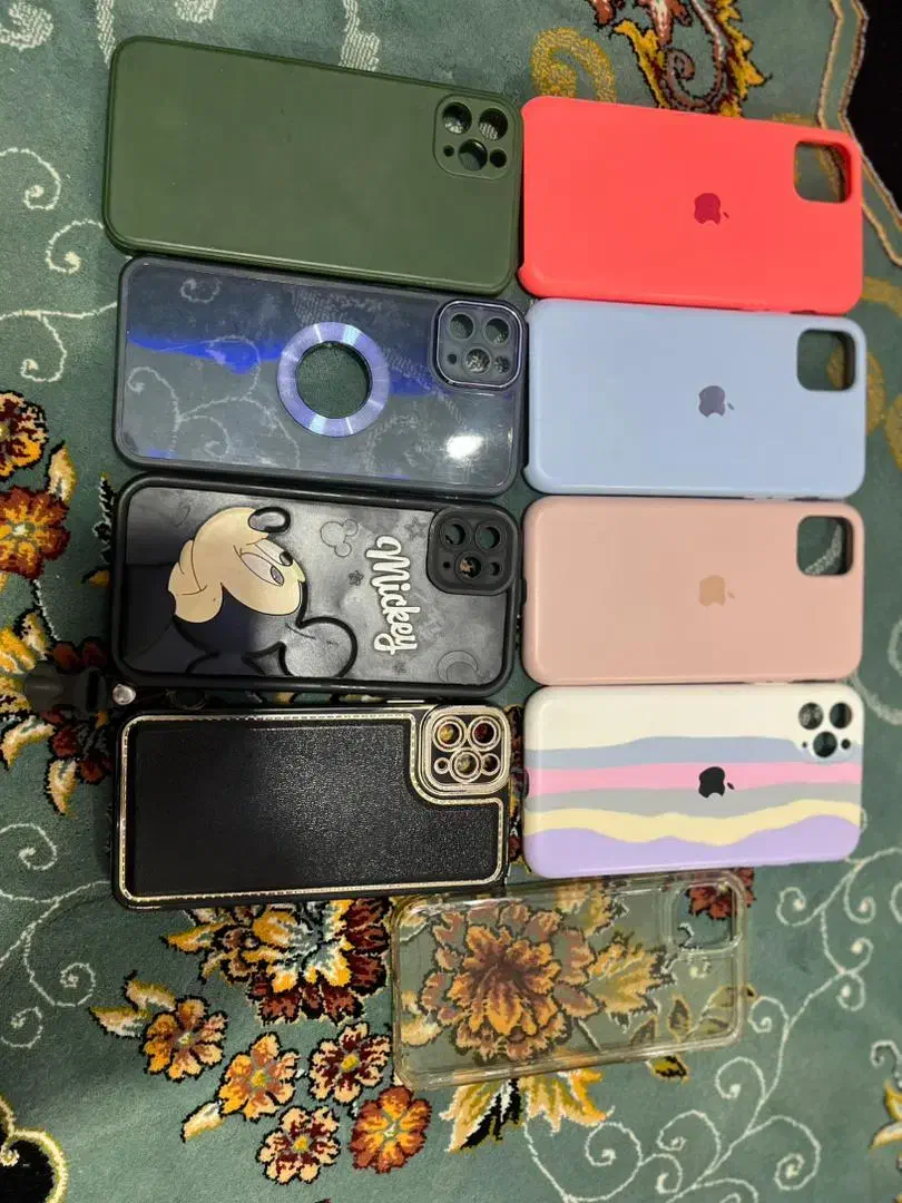 قاب گوشی ایفون ۱۱ پرومکس ۹ تا سالم در حد نو|لوازم جانبی موبایل و تبلت|رشت, کوی حسینی|دیوار