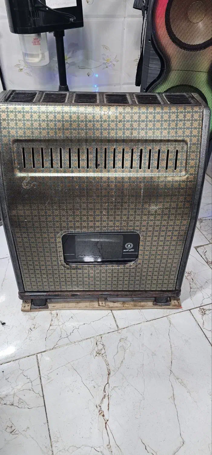 بخاری ۹هزار|بخاری، هیتر، شومینه|خان ببین, |دیوار