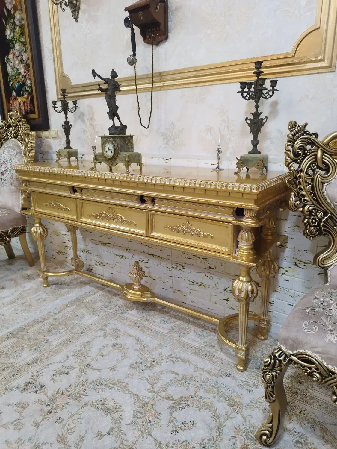 کنسول آنتیک میز چوب راش ورق طلا|بوفه، ویترین، کنسول|بوکان, |دیوار