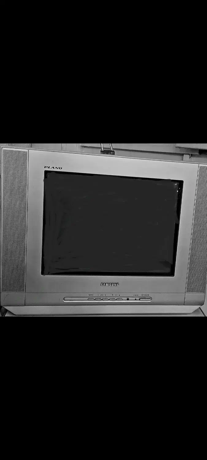 تلویزیون رنگی ۱۴ اینچ سامسونگ|تلویزیون و پروژکتور|ارومیه, |دیوار