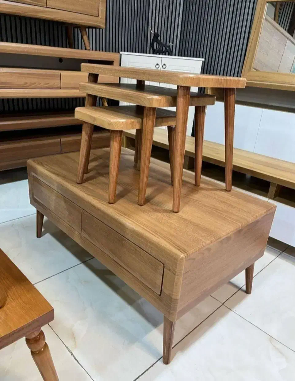 جلومبلی+عسلی+میز وسط مبلمان/ ویژه از دم قسطی کد۲۰۹|مبلمان خانگی و میز عسلی|همدان, |دیوار