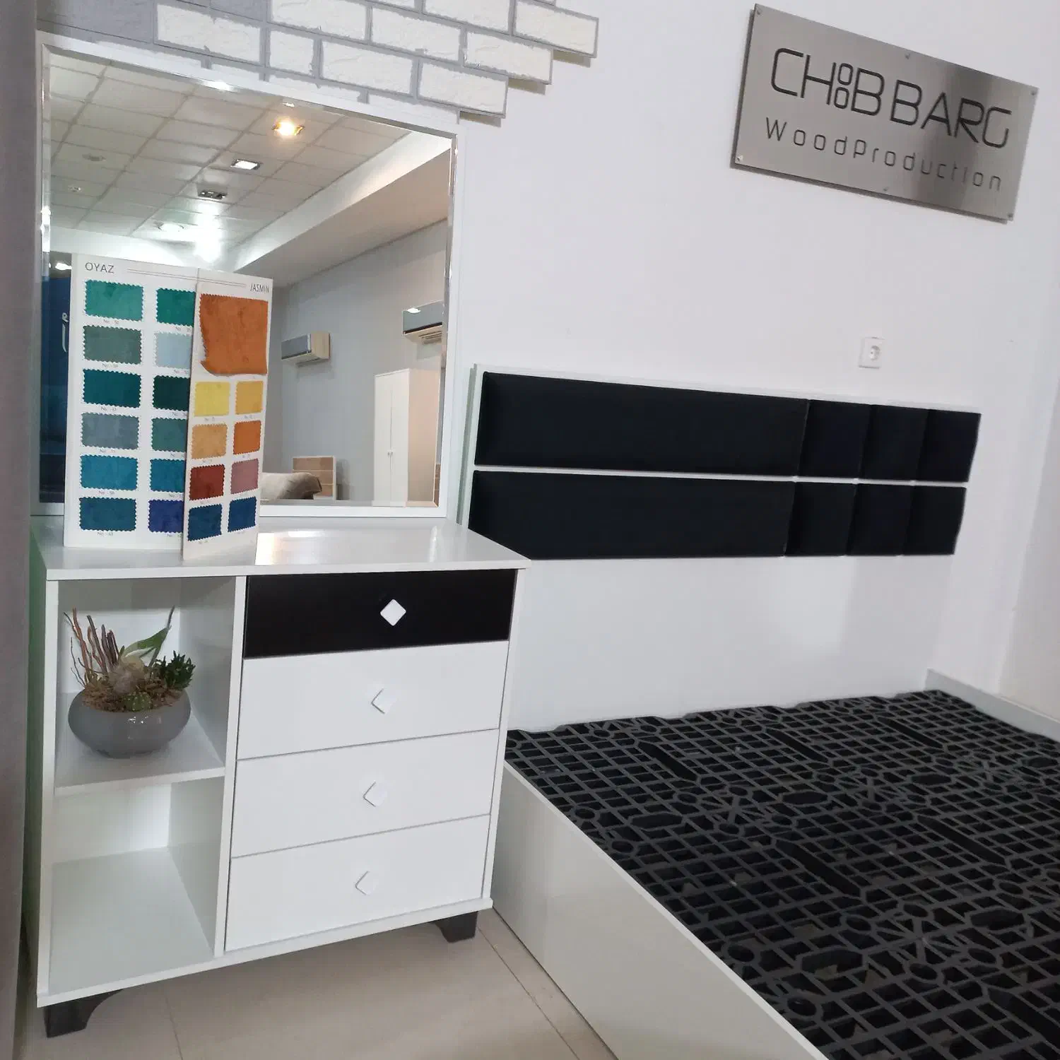 چوب برگ/سرویس خواب عروس/تخت/سرویس چوب/دراور|تخت و سرویس خواب|مشهد, فرهنگیان (شهرک غرب)|دیوار