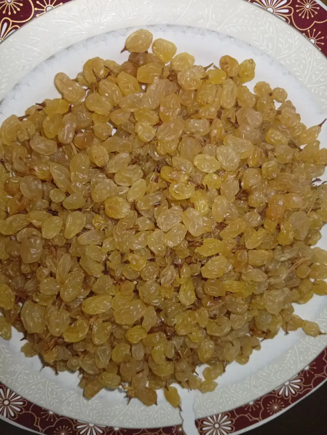 کشمش طلایی|خوردنی و آشامیدنی|فاروج, |دیوار