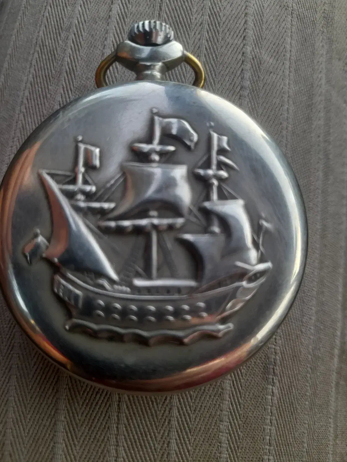 ساعت کلکسیونی جیبی|کلکسیون اشیاء عتیقه|گرگان, |دیوار