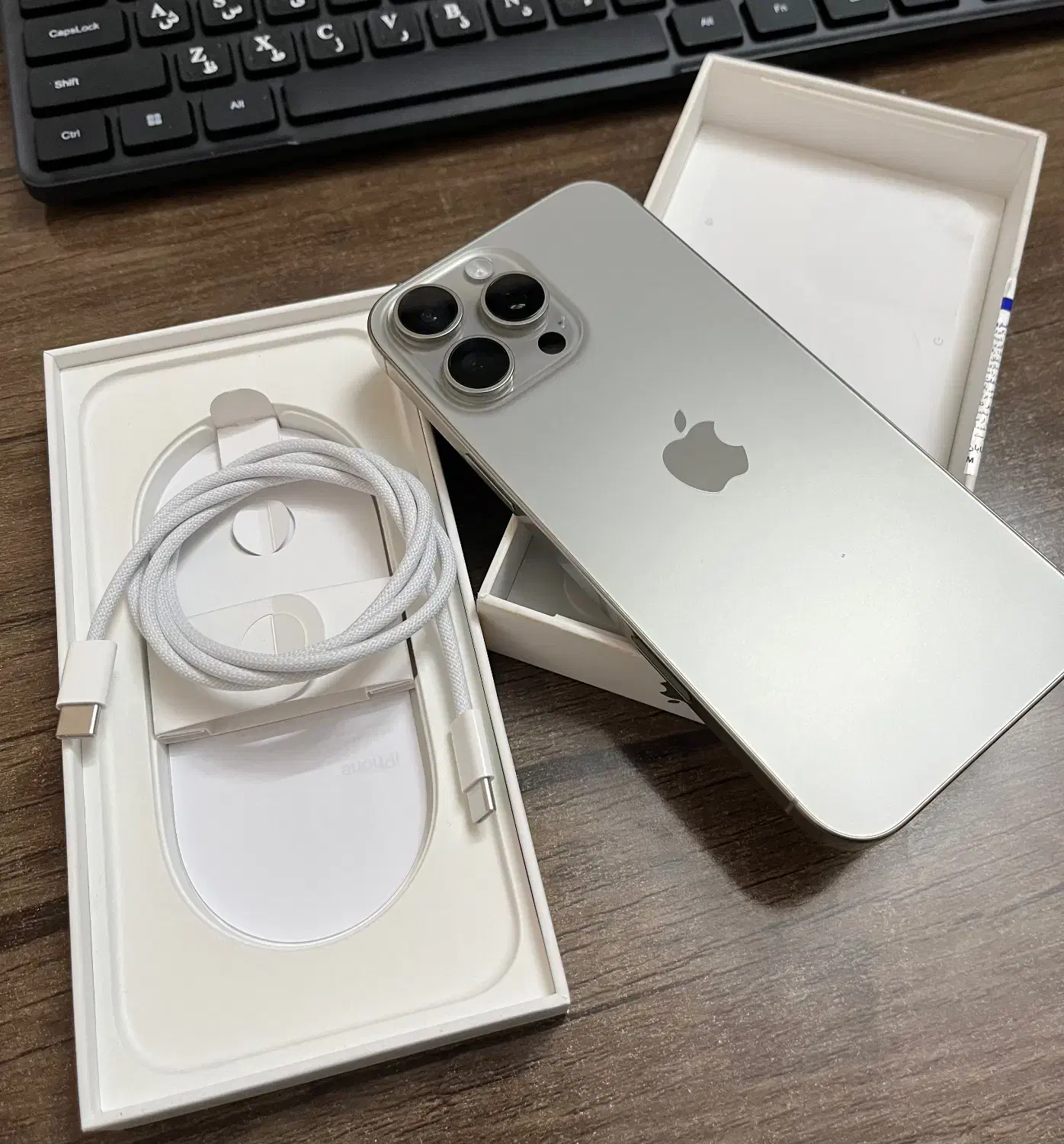 iPhone 16 Pro max|موبایل|کرج, شهرک ولیعصر|دیوار