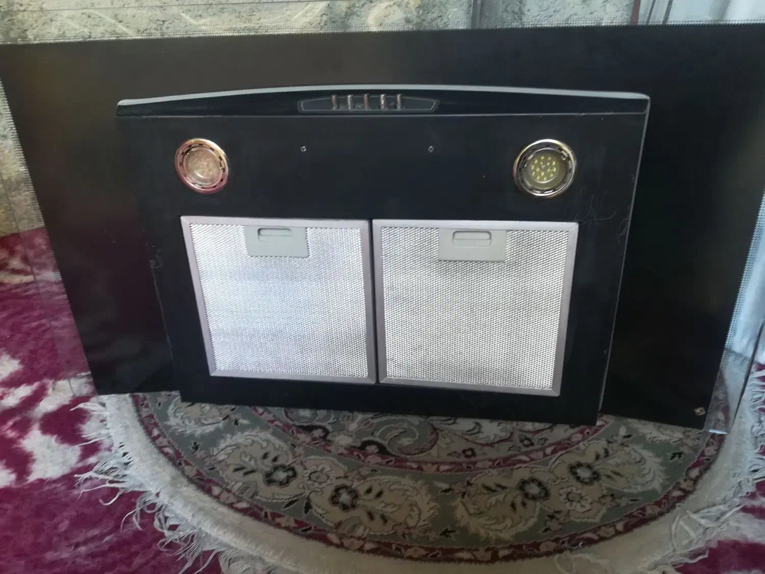 پشتی و هود|هود|ایوان, |دیوار