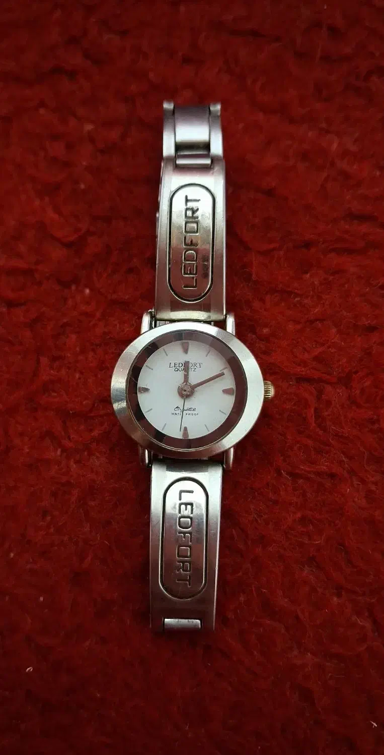 ساعت لدفورت اصل ژاپن،قدیمی،25 سال پیش خریداری شده|ساعت|خمین, |دیوار