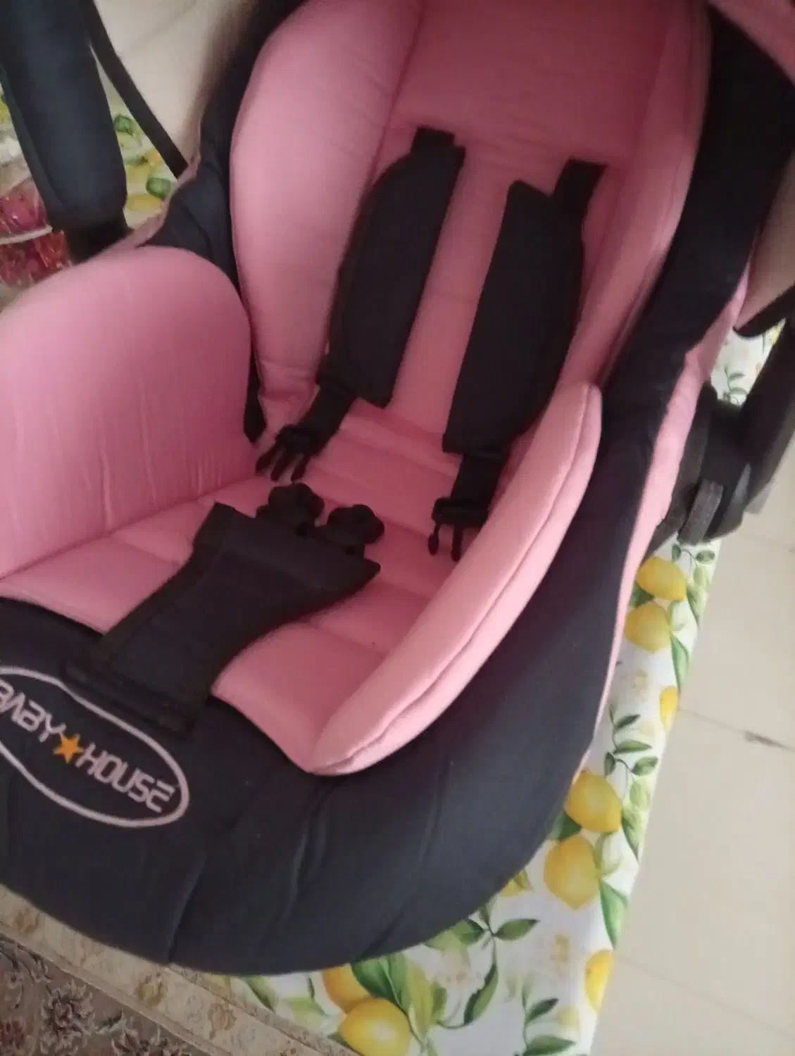 کریر نو|کالسکه و لوازم جانبی|پردیس, فاز ۸|دیوار