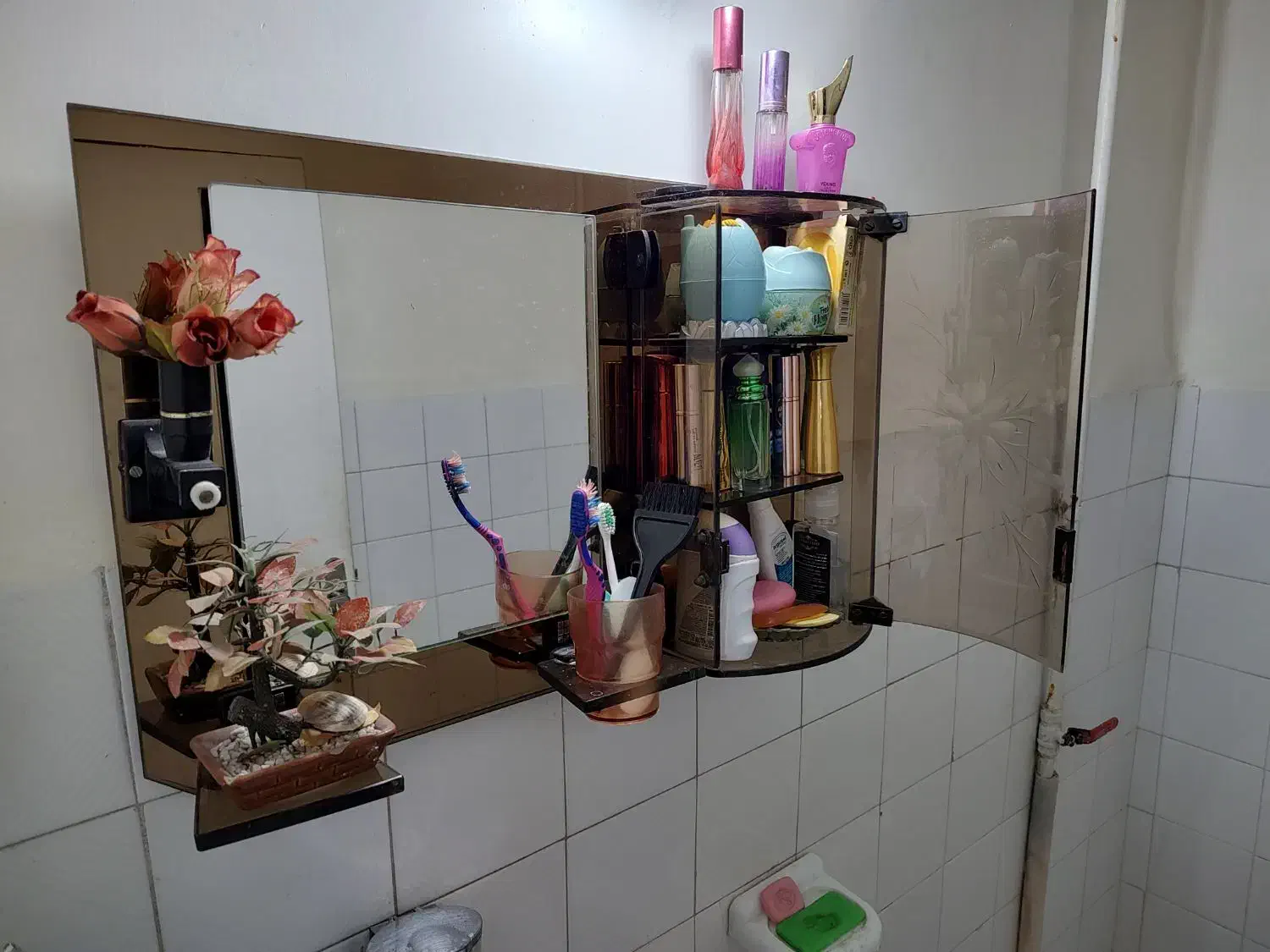 آینه سرویس|لوازم سرویس بهداشتی|ری, اقدسیه|دیوار