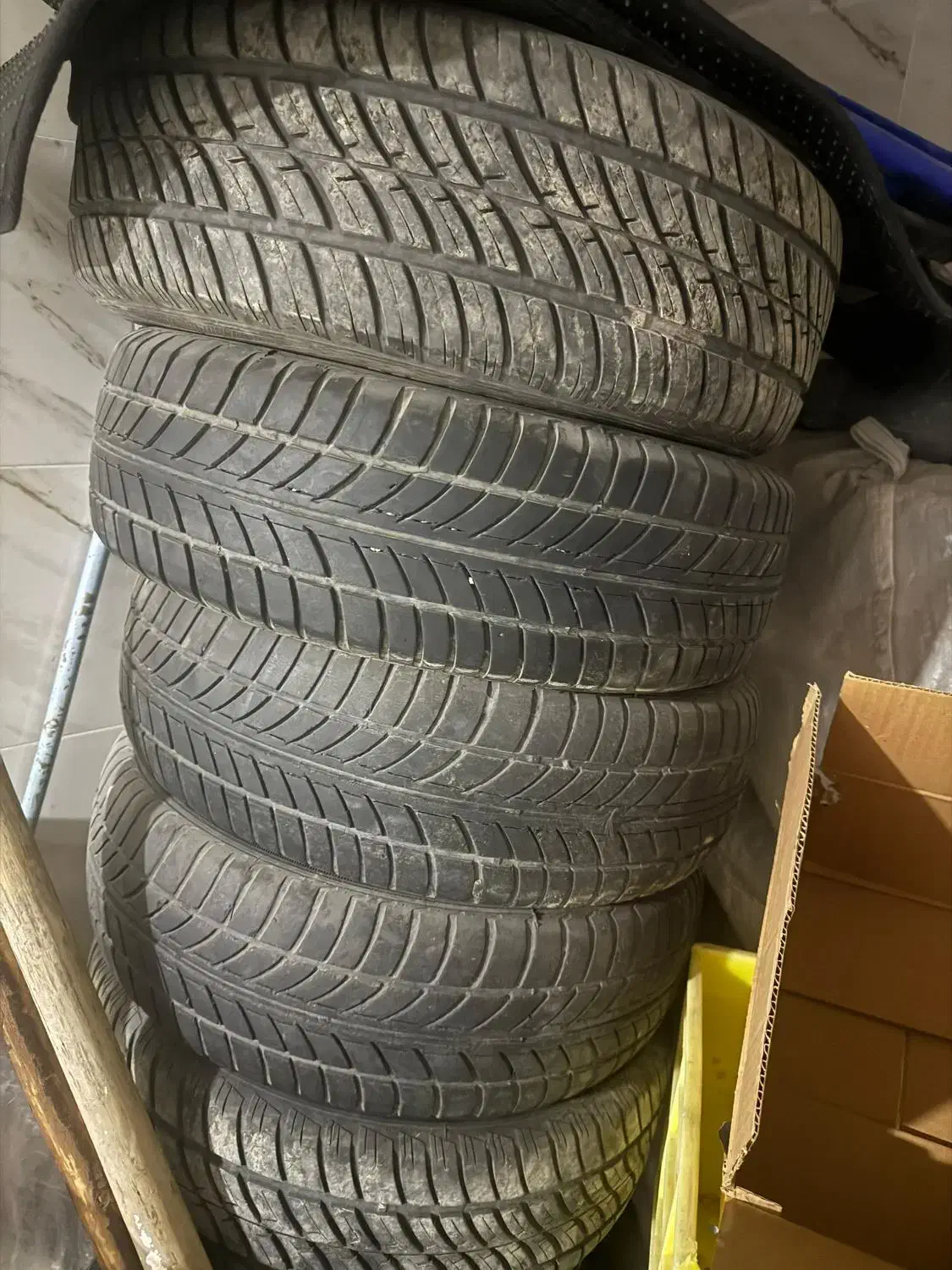 لاستیک رنگ۱۵|قطعات یدکی و لوازم جانبی|سیرجان, |دیوار