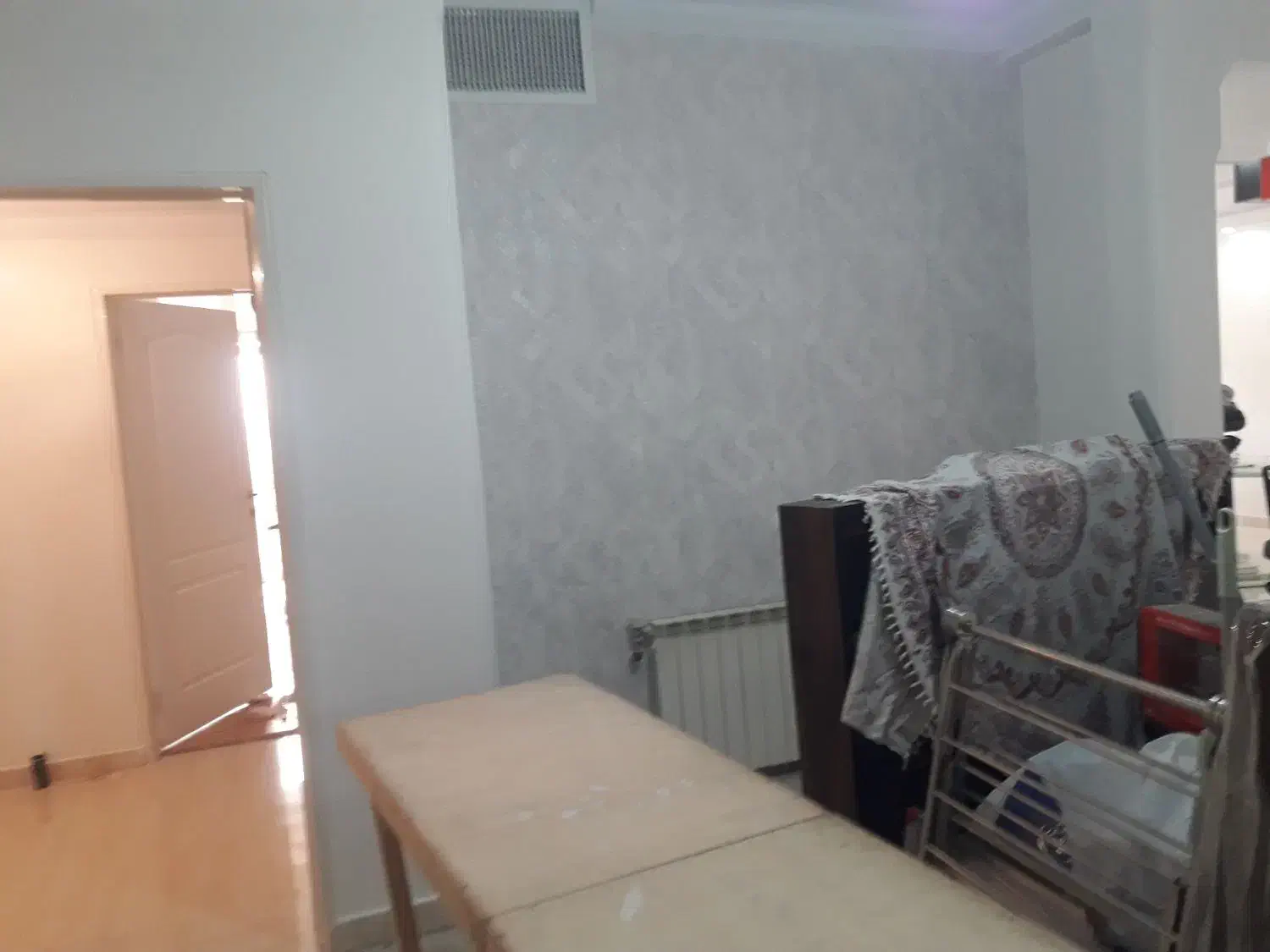 نقاش ساختمان وکاغذدیواری ونصب کاغذ دیواری و...|خدمات پیشه و مهارت|پاکدشت, حصار امیر|دیوار