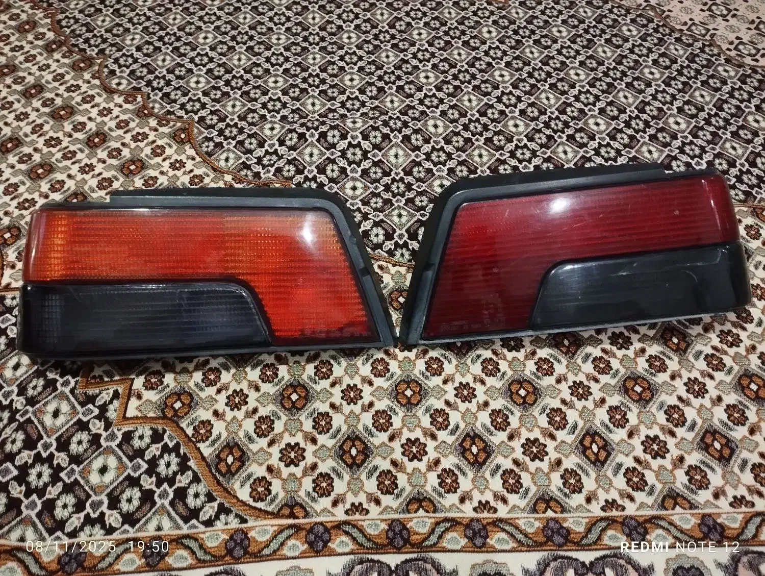 چراغ عقب 405 چراغ جلو پارس و منبع اگزوز 709|قطعات یدکی و لوازم جانبی|اهر, |دیوار