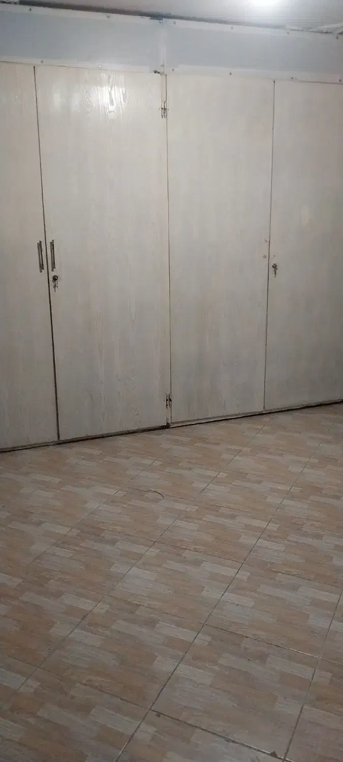 اپارتمان اجاره ای  باغ خزانه80متر