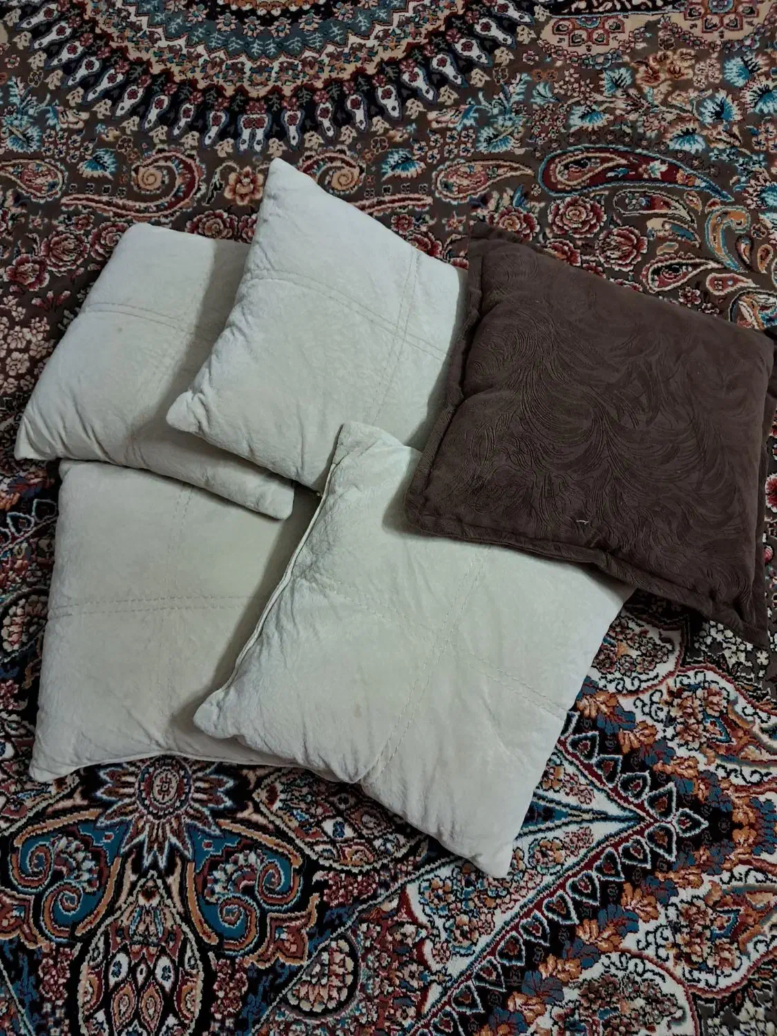 ۵ عدد کوسن مبلی|مبلمان خانگی و میز عسلی|امیرکلا, |دیوار