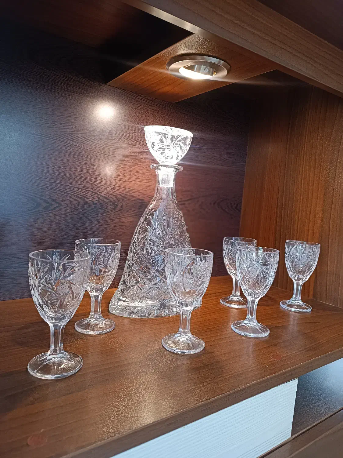 ظروف کریستال|ظروف سرو و پذیرایی|طرقبه, |دیوار