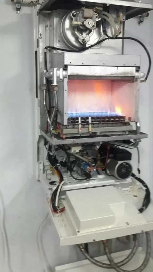 تعمیرات تخصصی آبگرمکن وپکیج|خدمات پیشه و مهارت|بندر گناوه, |دیوار