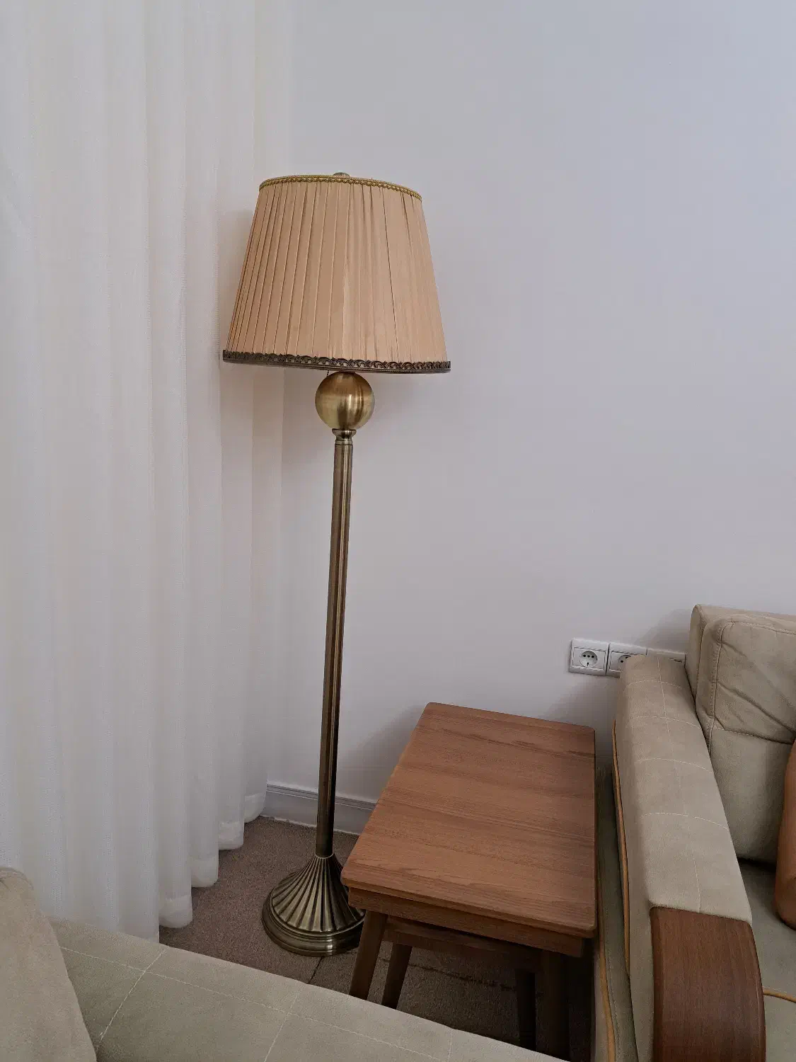 اباژور|چراغ خواب و آباژور|همدان, |دیوار